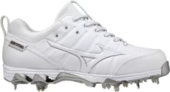 Mizuno Women's 9-Spike Swift 7 Metal Fastpitch Softball Cleats