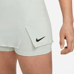 Nike Women's NikeCourt Dri-FIT Victory Tennis Skirt -Ball Games Comprehensive Shop DH9779 034 LightSilverBlack MODDET