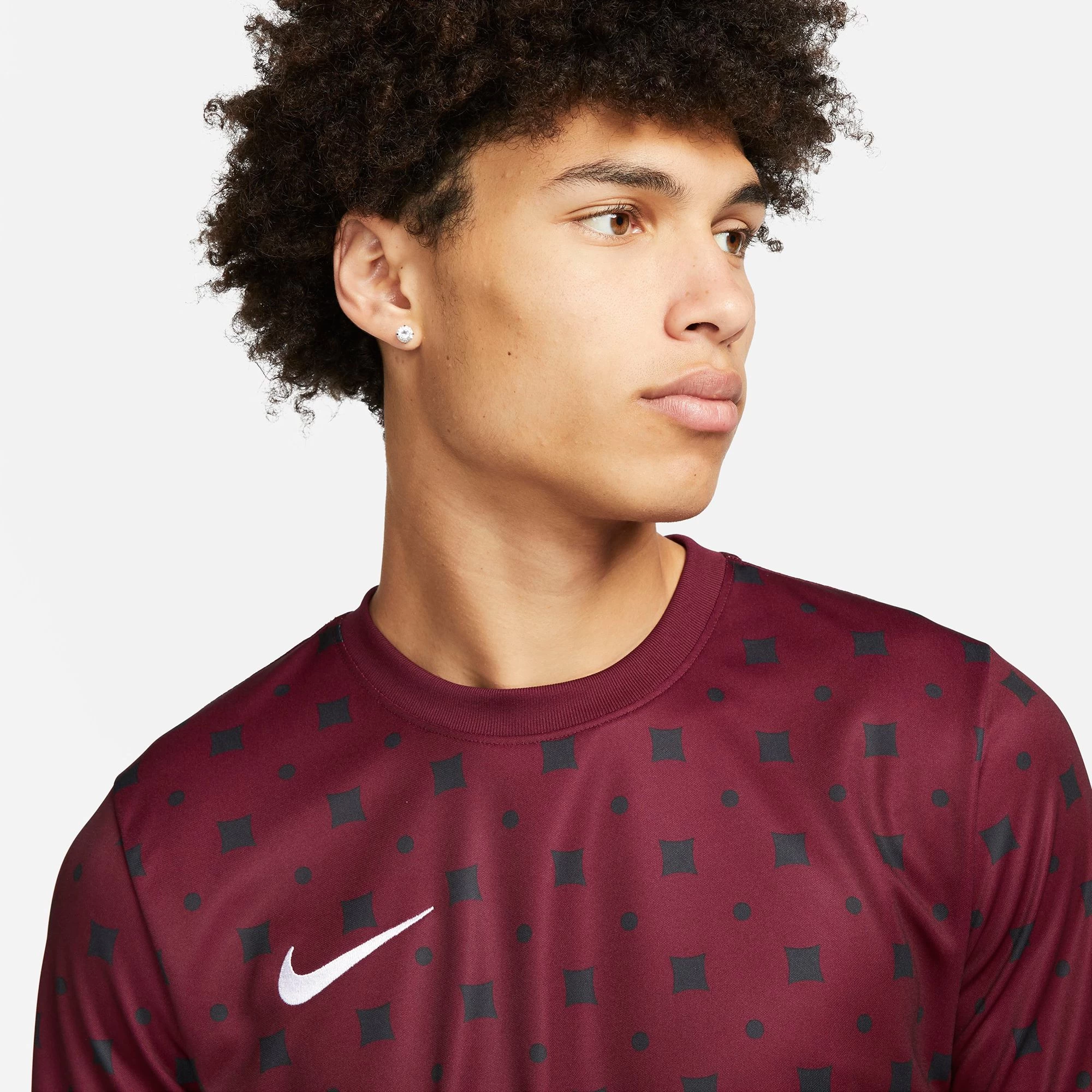 Nike Men's Dri-FIT F.C. Libero Print Short-Sleeve Soccer T-Shirt 6 Nike Men's Dri-FIT F.C. Libero Print Short-Sleeve Soccer T-Shirt - Image 4