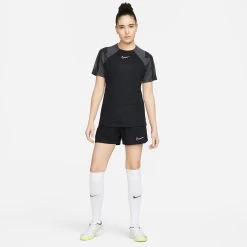 Nike Women's Academy 2-in-1 Shorts -Ball Games Comprehensive Shop DV2860 010 BlackWhite MODSTL