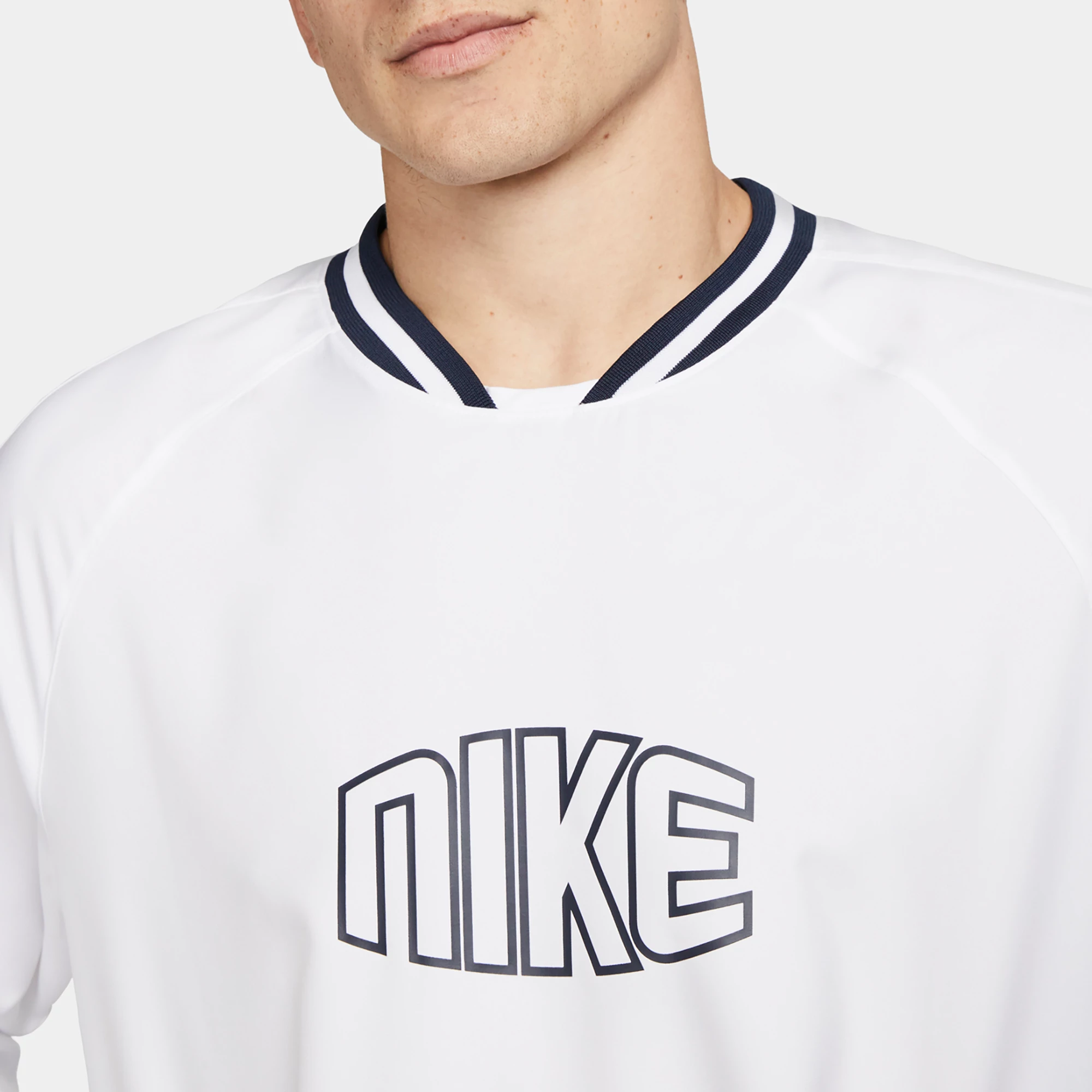 Nike Men's Dri-FIT Academy Graphic Soccer Shell Training Shirt 6 Nike Men's Dri-FIT Academy Graphic Soccer Shell Training Shirt - Image 4
