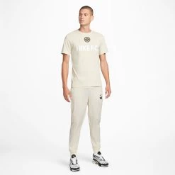 Nike Men's Football Club Capsule T-Shirt -Ball Games Comprehensive Shop DV9319 206 Rattan MODSTL