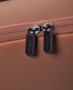 Wilson Super Tour Pro Staff V1 9-Pack Tennis Bag 14 Wilson Super Tour Pro Staff V1 9-Pack Tennis Bag -Ball Games Comprehensive Shop WR8024501001 Bronze TEC